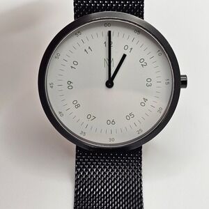 MAVEN 316L Quartz White Dial Round 2 Hands Watch Metal Band